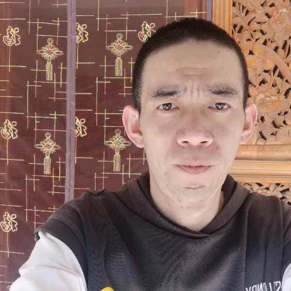 云南35岁单身帅哥真诚找对象-惠州征婚相亲网