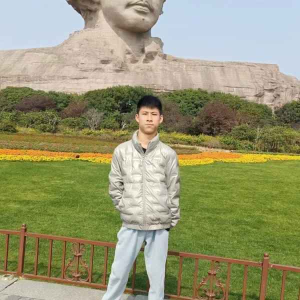 浙江22岁单身帅哥真诚找对象-惠州征婚相亲网