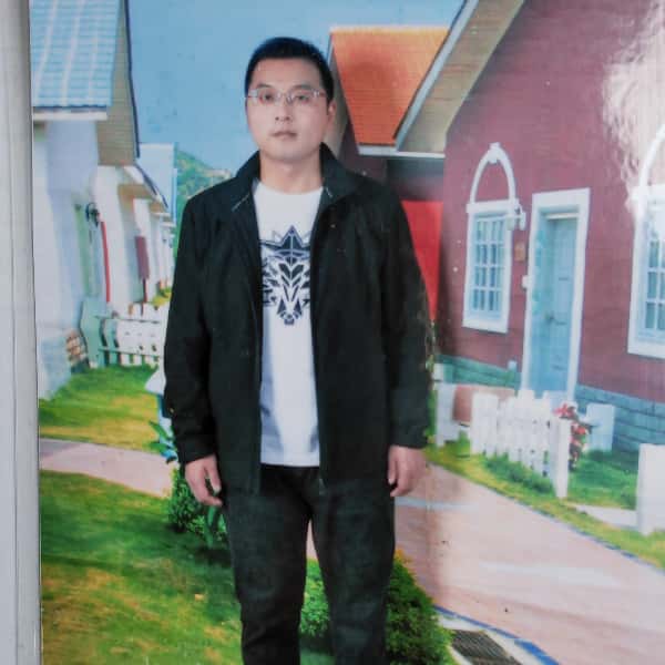 四川35岁单身帅哥真诚找对象-惠州征婚相亲网